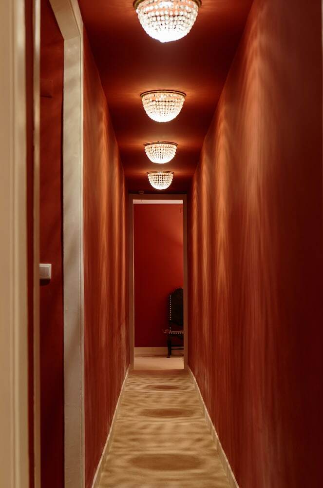 Hostal Dear Lisbon - Palace Chiado Suites