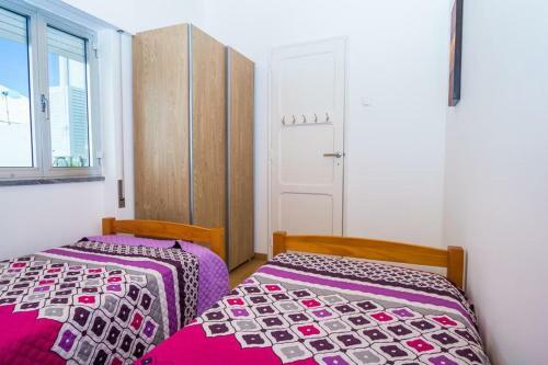 Ferragudo Vintage Apartment With Seaview