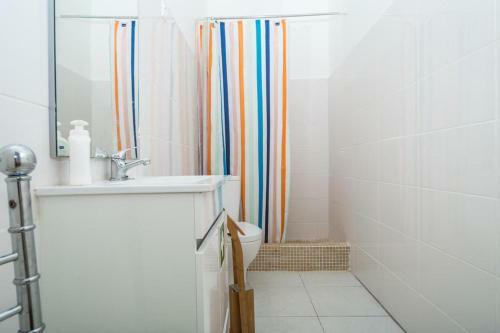 Ferragudo Vintage Apartment With Seaview