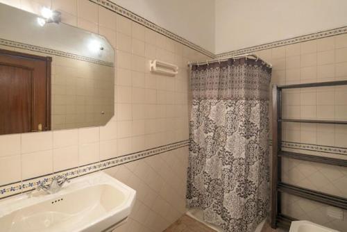 Ferragudo Villa Sleeps 10