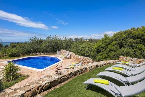 Ferragudo Villa Sleeps 10