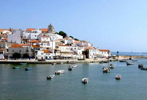 Ferragudo Villa Sleeps 4 Pool