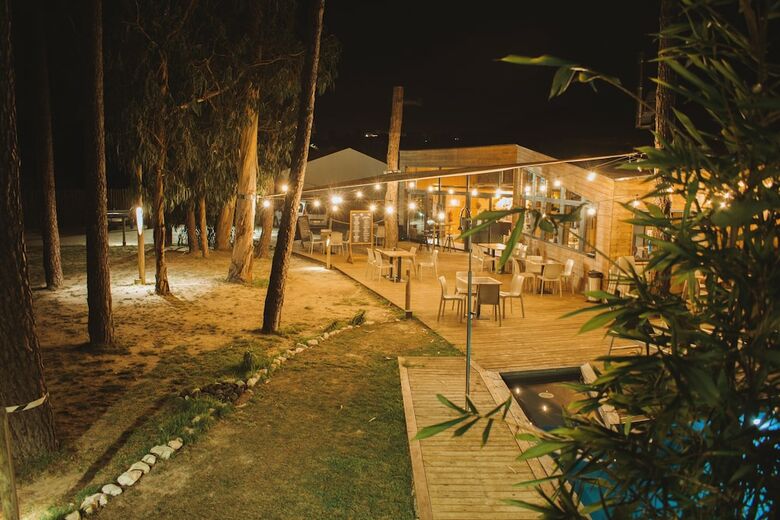 Hotel Bukubaki Eco Surf Resort