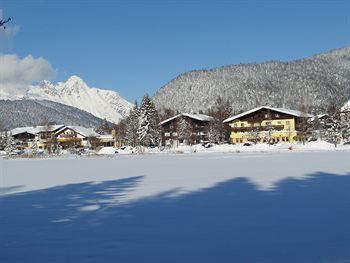 Hotel Cristallago