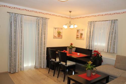 Hotel Alpenlandhaus Menardi