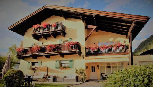 Hotel Alpenlandhaus Menardi