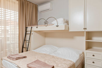Hotel Karolina Complex