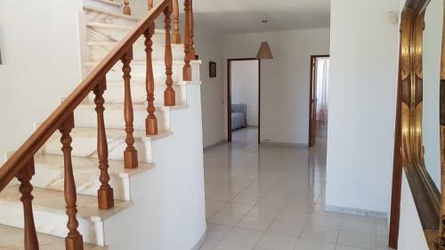 Private Collection Sunny Villa Ricardo