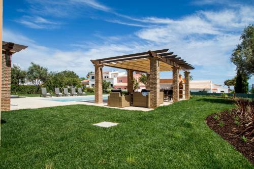 Hotel Colina Villas With Private Pool