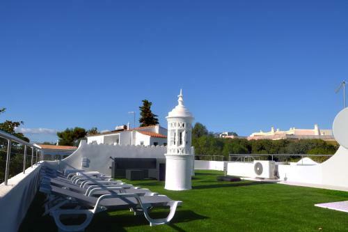 Villa On The Beach By Galantevasques