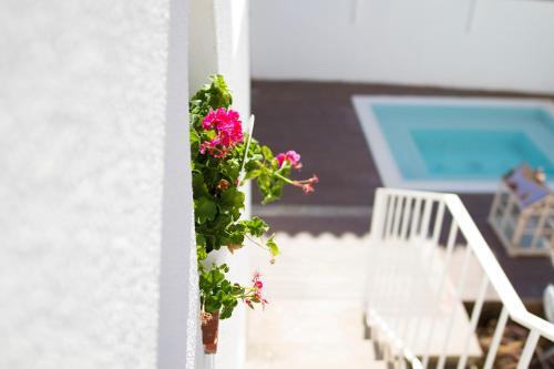 Art 4 You Cascais Hostel & Suites