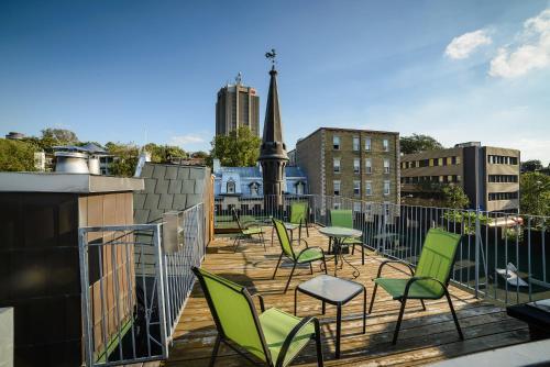 Bed & Breakfast Auberge Ch�teau Des Tourelles