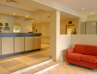 Super 8 Campbellton Hotel