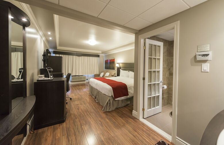 Hotel H�tel & Suites Le Dauphin