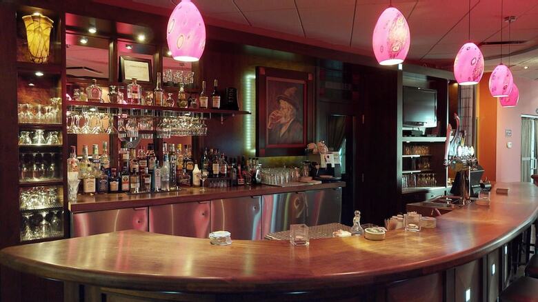 Hotel H�tel & Suites Le Dauphin