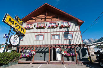 Hotel Snow Valley Motel