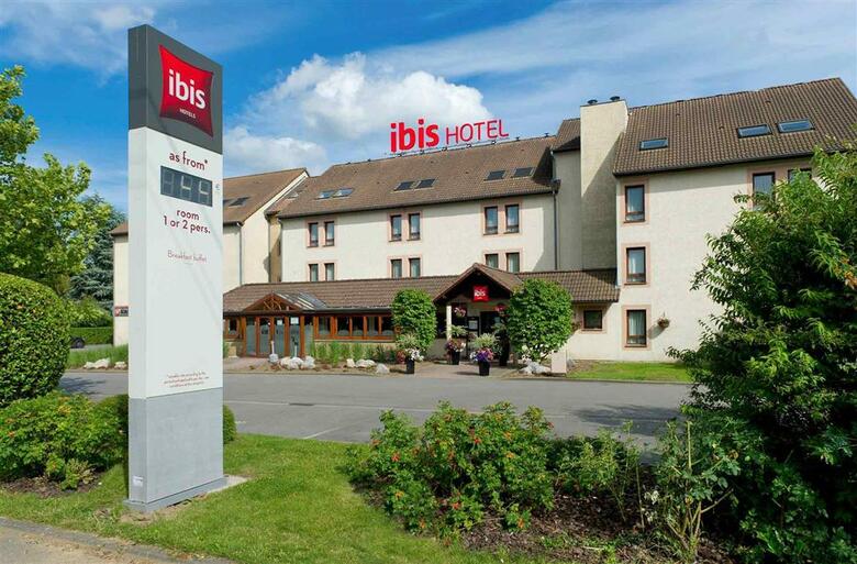 Hotel Ibis Charleroi Airport Brussels South