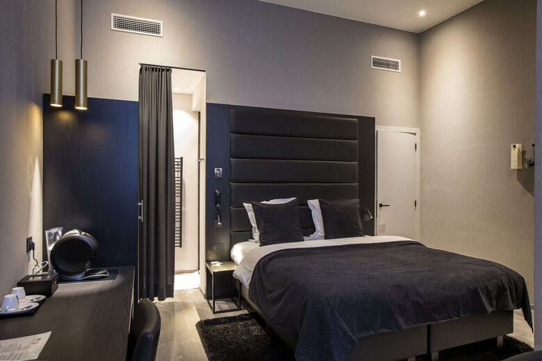 Hotel Harmony