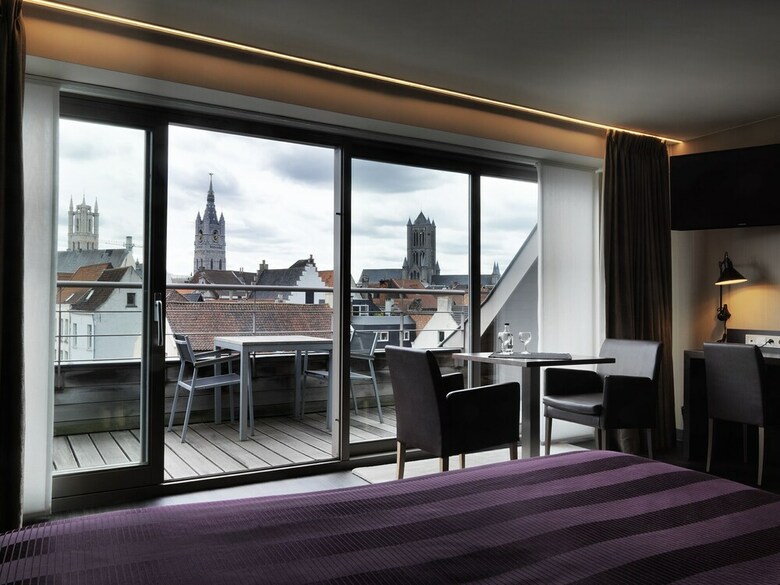 Hotel Harmony