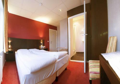Alpha Hotel