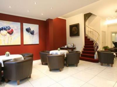 Hotel Prado