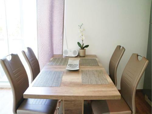 Two-bedroom Apartment In Barth