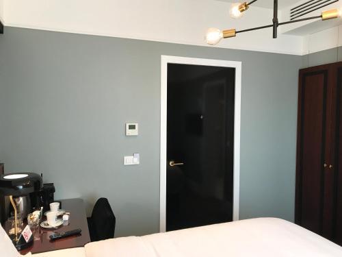 Aquilon Boutique Hotel