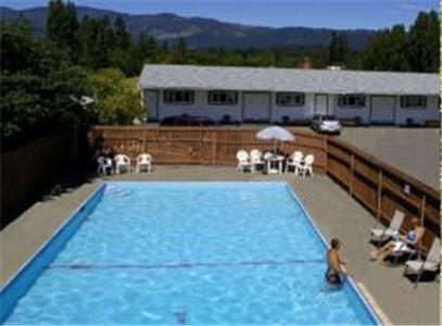 Hotel Somass Motel