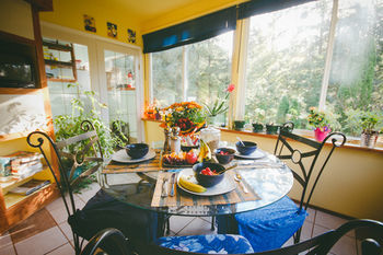Tall Trees Bed & Breakfast