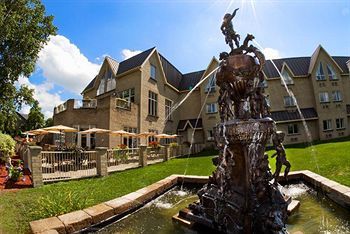 Hotel Elm Hurst Inn & Spa