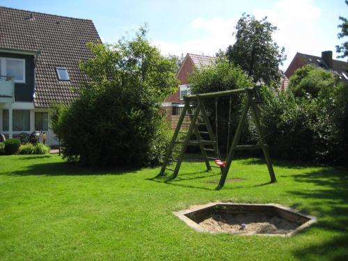 Apartment Mit Wohlf�hlgarten D 12