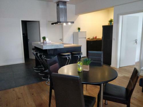 Apartamento Avi City Bighouse
