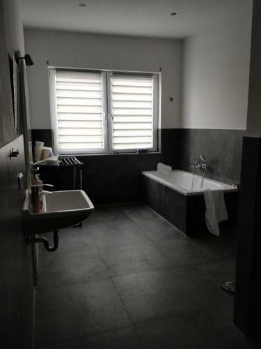 Apartamento Avi City Bighouse