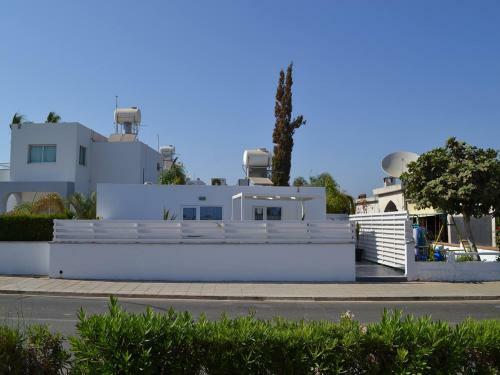 Apartamento Makronissos Beach Studio