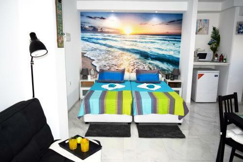 L.s.a Studio Apartment