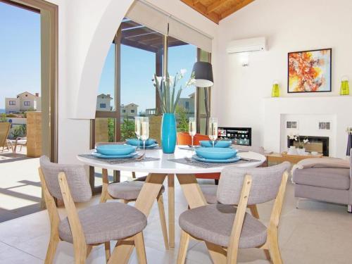 Villa Athkyb20