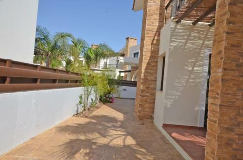 Villa Amara - 3 Bed Villa With Shared Pool Idyllic Ayia Thekla
