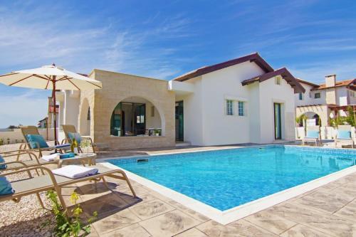 Odessa Villa