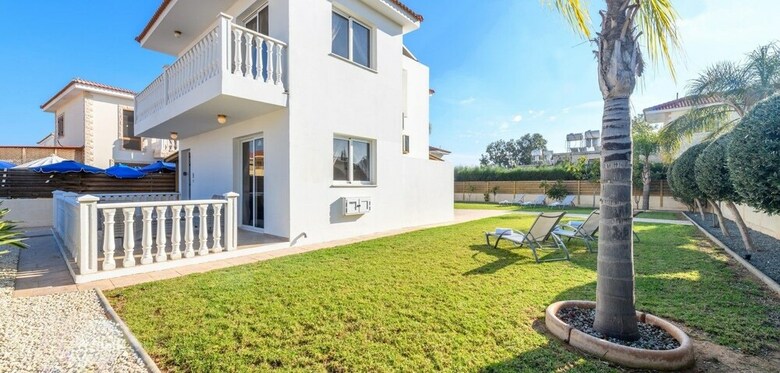 Nissi Beach Villa