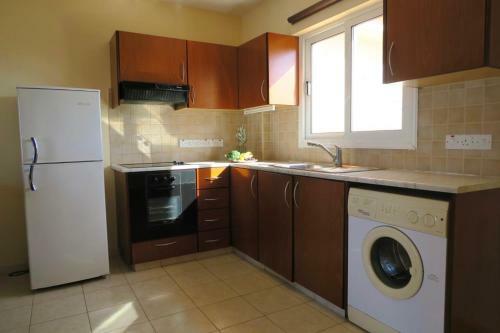 Nissi Golden Apartment