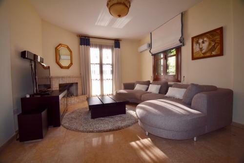 Villa Diyala (83), Aphrodite Hills Resort