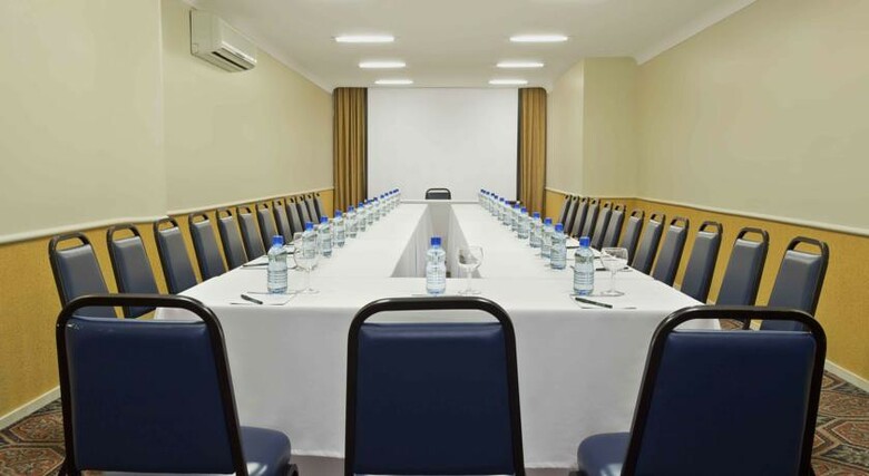 Hotel Dan Inn Curitiba