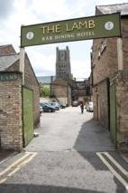 Lodge Lamb Hotel(.)
