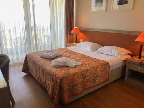 Hotel Deniz Kizi On A Sandy Beach