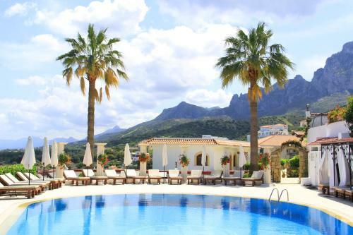 Hotel Hideway Club
