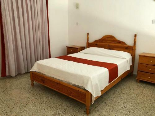 Hostal Rose Gardens Boutique & Pool & Restaurant
