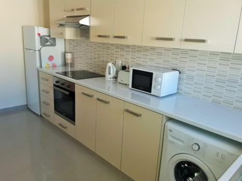 Apartamento 44 Tsimintia Court