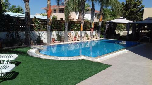 Villa Long Beach Garden