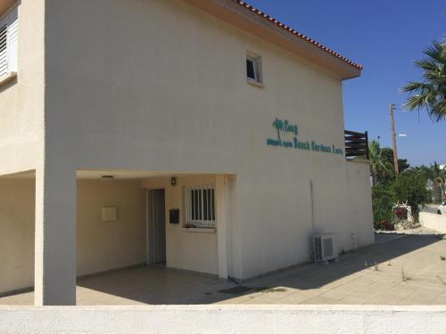 Sea Front 2 Bed House