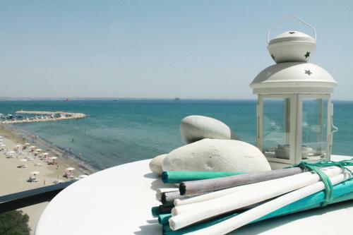 Apartamento Lazuli Beachfront Penthouse 504